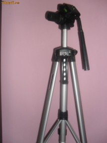 TREPIED FOTO-VIDEO 170 cm DIN ALUMINIU CU HUSA SUPER PRET foto