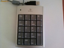 Tastatura numerica USB Targus cu hub usb inclus PAKP004E foto