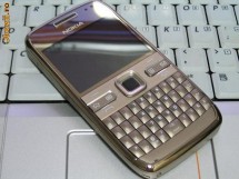 Nokia E72 foto