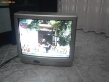 VAND TV HYUNDAI DIAGONALA 54 foto