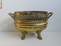DOUA JARDINIERE DECORATIVE DIN ALAMA SI BRONZ - PENTRU GHIVECE MICI, DE INTERIOR foto