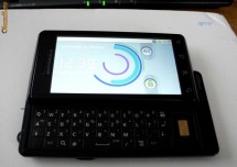 Motorola Droid impecabil    , wifi, touchscreen, qwerty, gps, camera 5 mpx foto