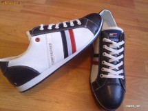 PANTOFI SPORT/TENESI   TOMMY HILFIGER .... ADIDASI CALITATE GARANTATA foto