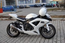 SUZUKI GSXR-600 L0 PEARL MIRAGE WHITE - EDITIE LIMITATA - foto