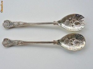 PERECHE DE TACAMURI PENTRU SERVIT SALATA - FALSTAFF, ANGLIA, METAL ALB ARGINTAT foto