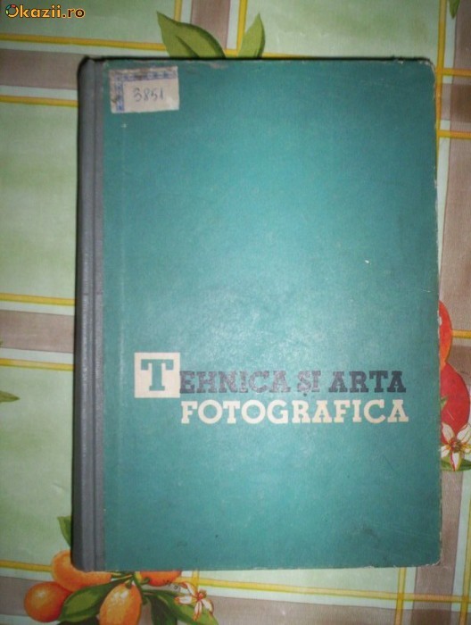 L.Diko,E.Iofis-TEHNICA SI ARTA FOTOGRAFICA foto mare