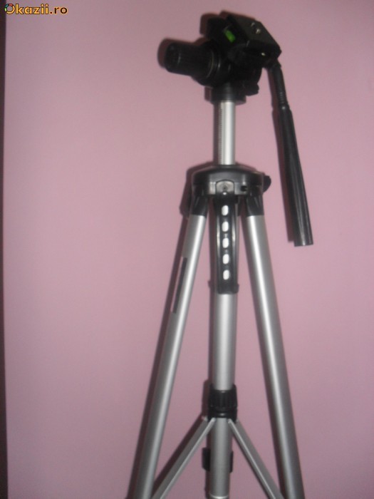 TREPIED FOTO-VIDEO 170 cm DIN ALUMINIU CU HUSA SUPER PRET foto mare