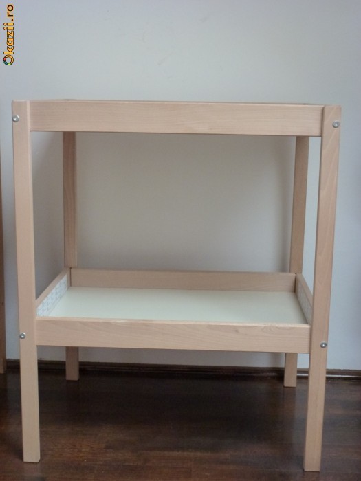 Masa pentru infasat IKEA foto mare