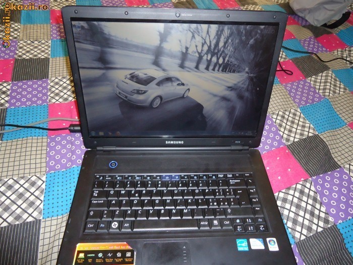 Laptop Samsung P510 foto mare