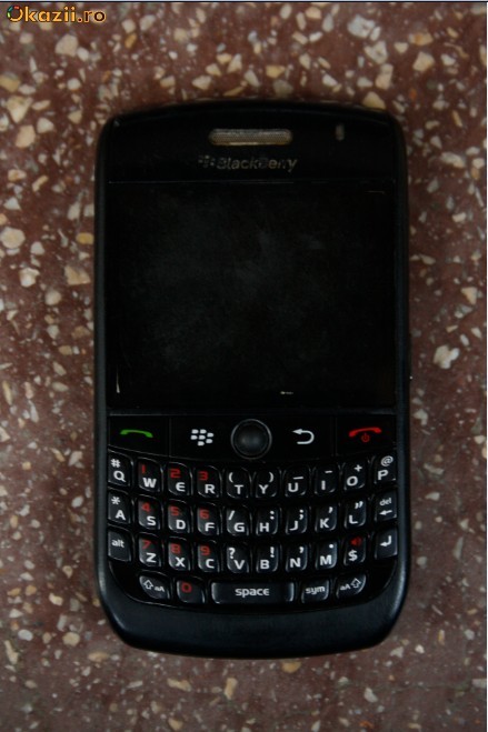 Blackberry 8900 curve foto mare