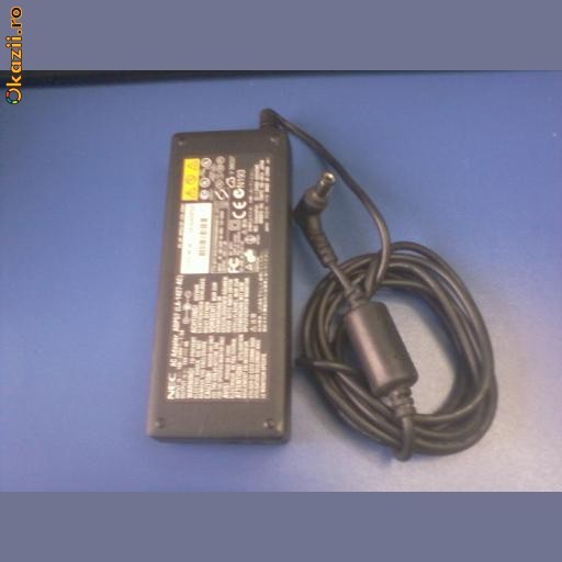 ALIMENTATOR NEC 15V 4A foto mare