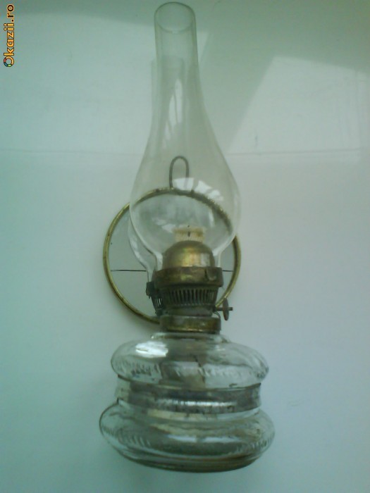 LAMPA CU GAZ foto mare