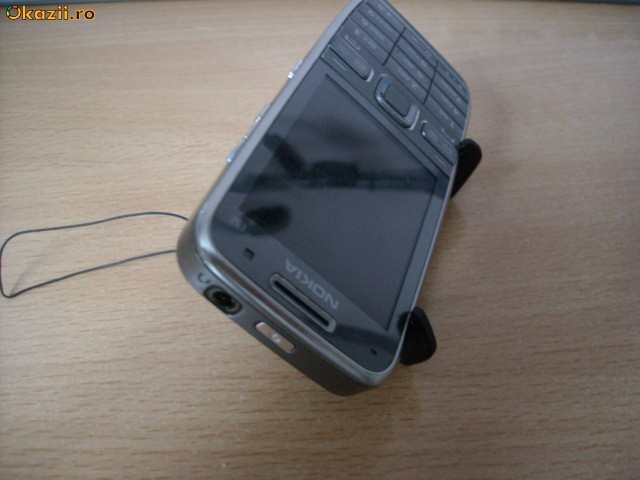 suport stativ nokia 5800 e72 e52 foto mare