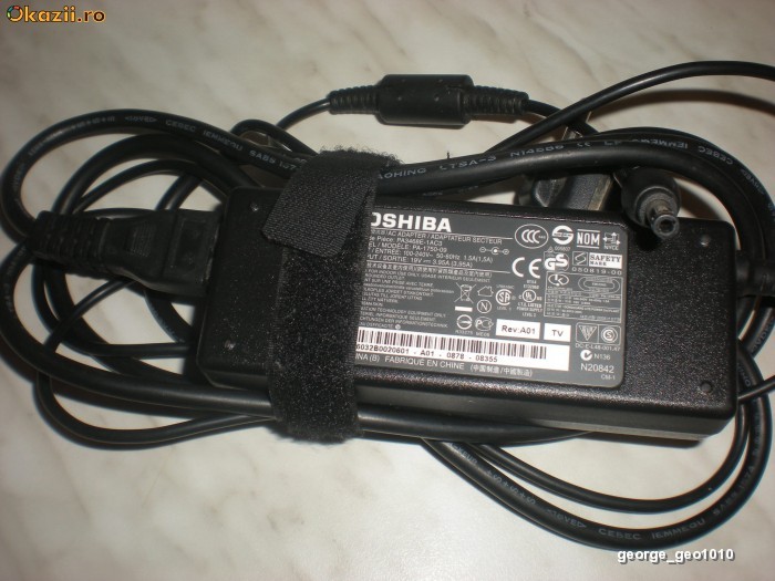 incarcator laptop toshiba original 19V 3,95A foto mare