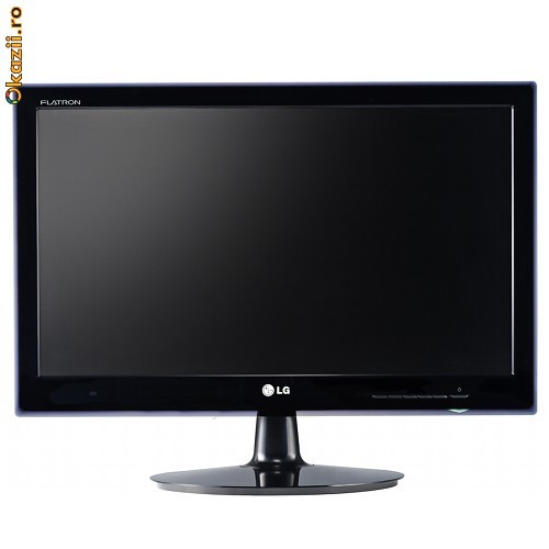 Monitor LCD LG W2240S-PN 21.5 foto mare