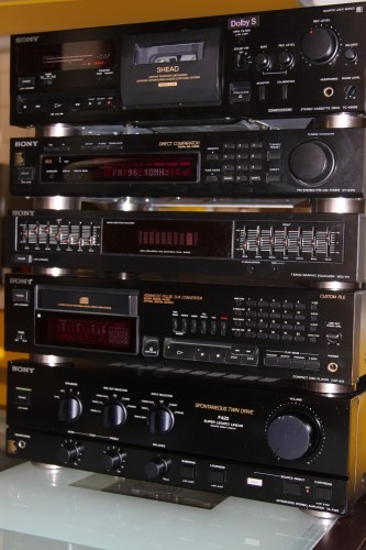 Linie Hi-Fi SONY foto mare