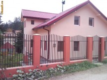 Inchiriez camere / vila , pensiune in Predeal foto